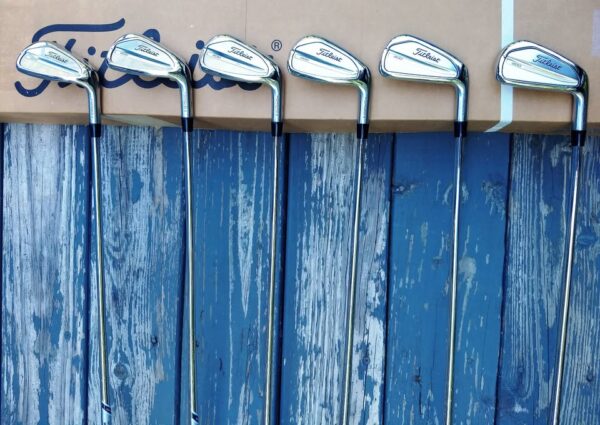 New Titleist T200 Men's RH Irons - Image 2