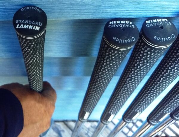 New Titleist T200 Men's RH Irons - Image 6
