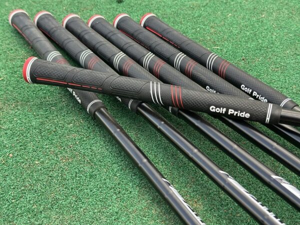 Titleist T200 Black Limited Edition Iron Set 4-PW AMT Black R300 Regular NEW!. - Image 6