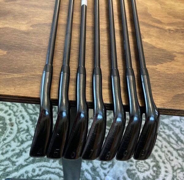 Titleist T200 Black Iron Set – AMT Black Stiff Shaft (Limited Edition) - Image 4