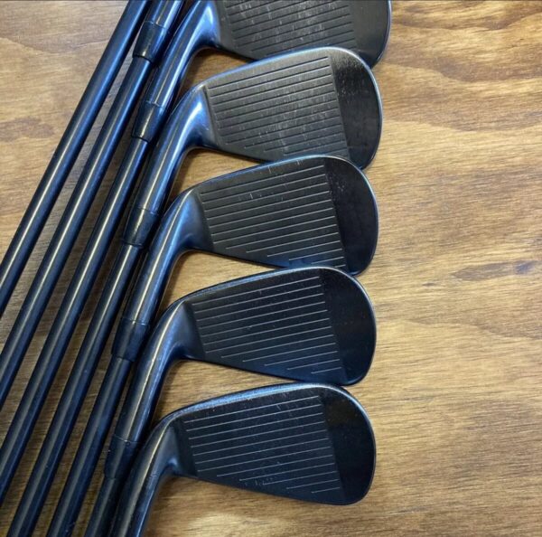 Titleist T200 Black Iron Set – AMT Black Stiff Shaft (Limited Edition) - Image 2